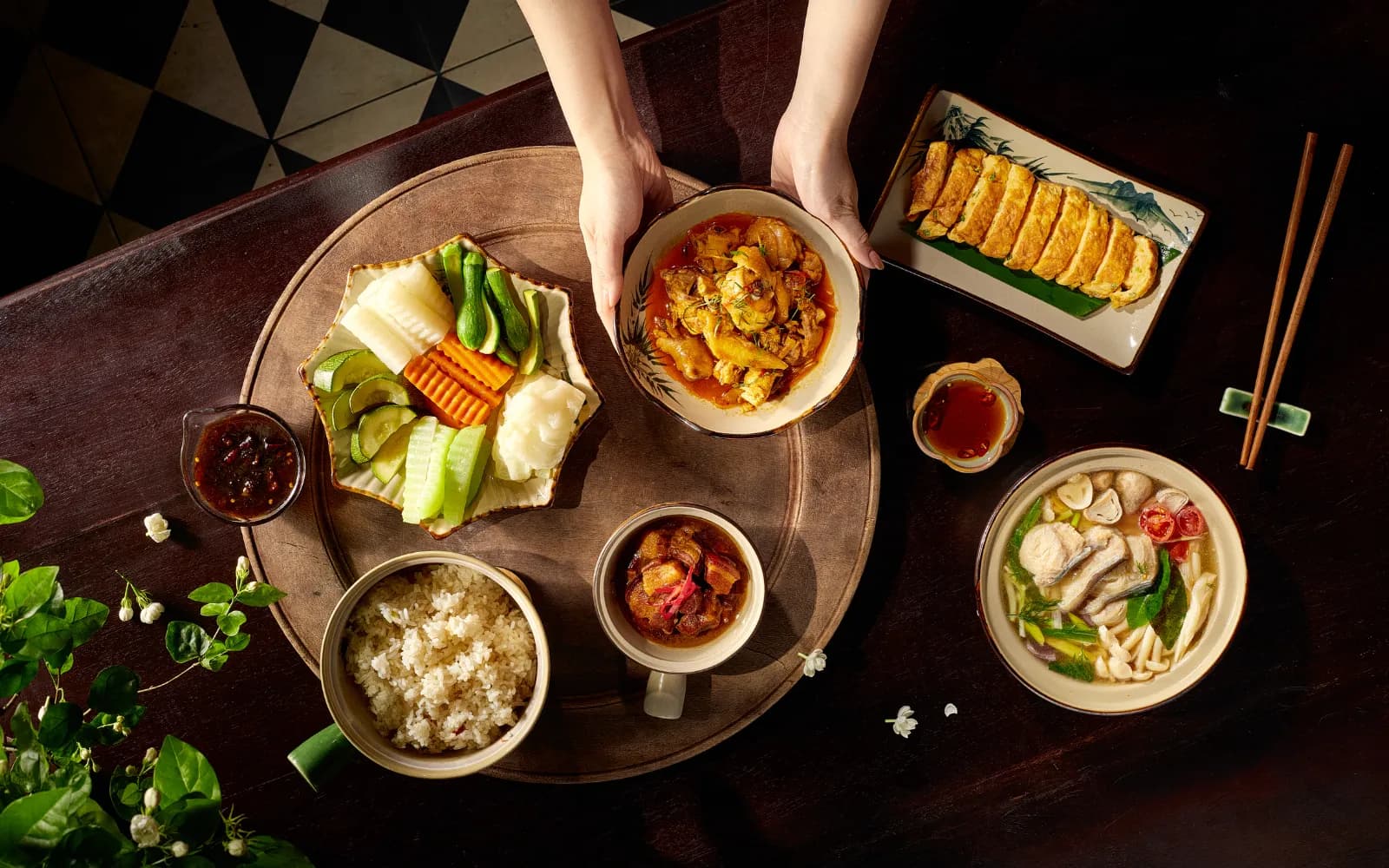Không gian nhà hàng ẩm thực Hoa Vị