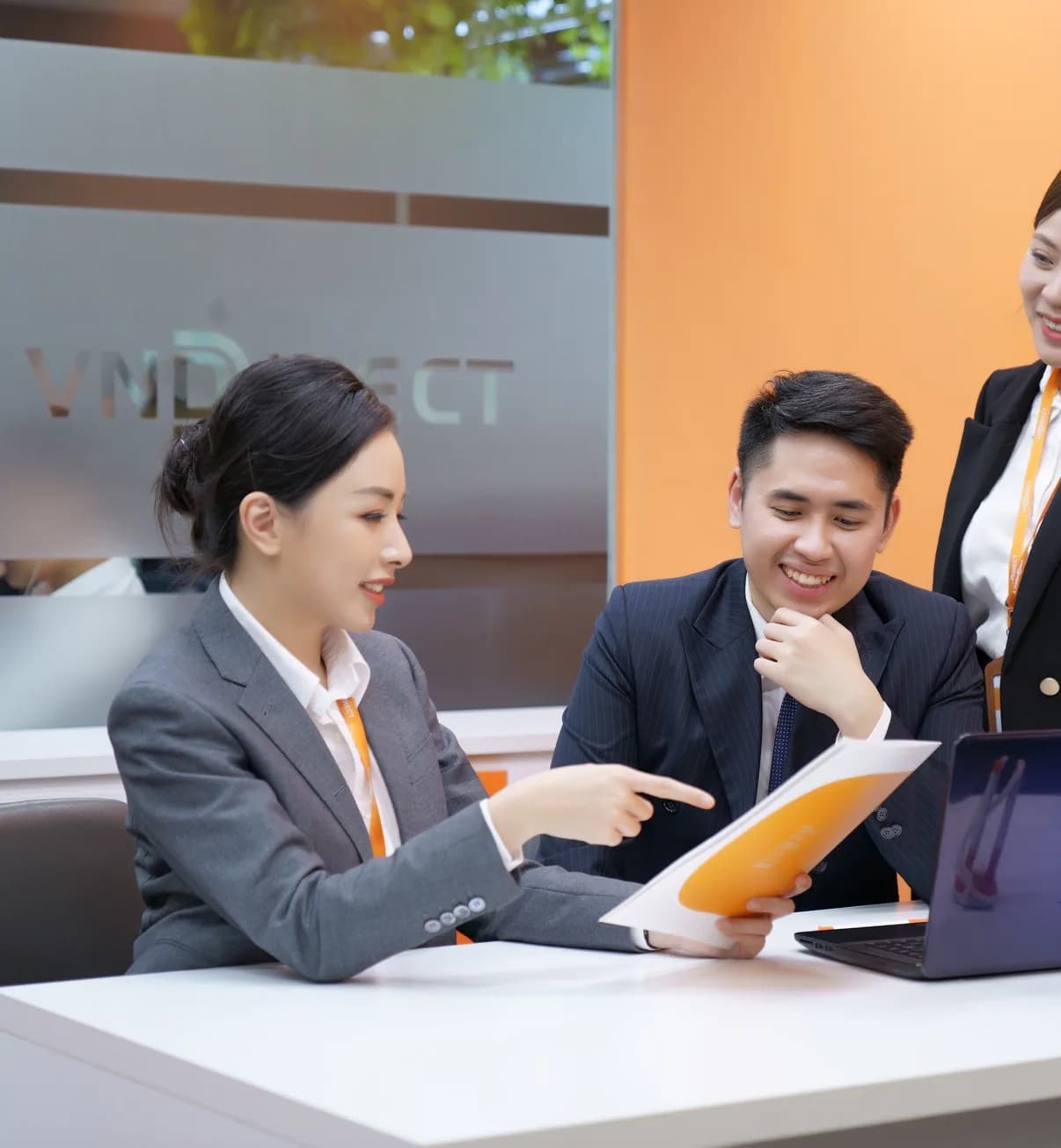 VNDIRECT - Sức Khỏe Tài Chính